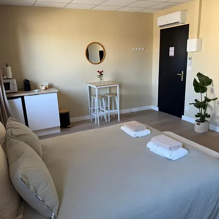 Apartment Du 3 - Parking Prive Gratuit A