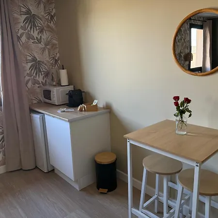 Du 3 - Parking Prive Gratuit Apartment *